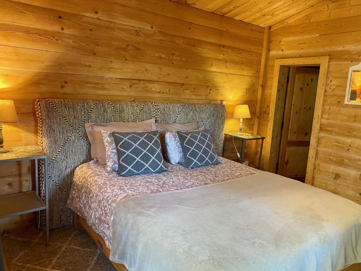 La Vie En Rose - Horses & Dogs House Bed & Breakfast Ait Hamid Exterior photo